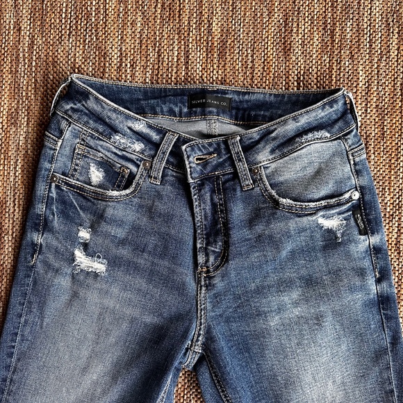 Silver Jeans Capris - Picture 3 of 3